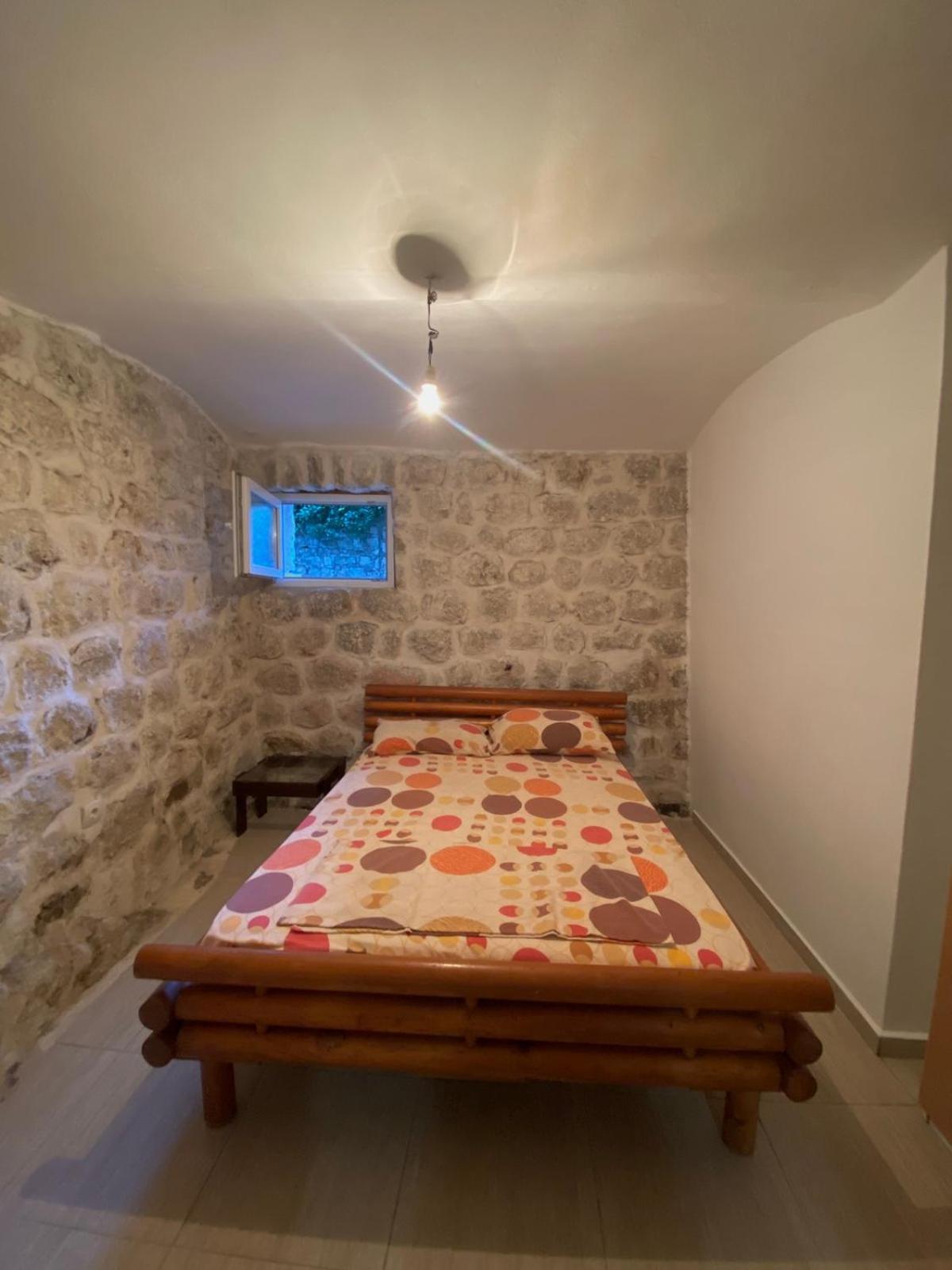 Pavle Apartmani Risan Exteriér fotografie