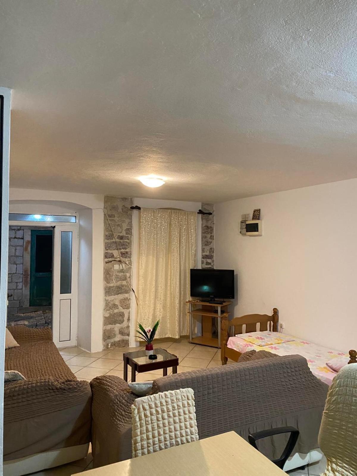 Pavle Apartmani Risan Exteriér fotografie