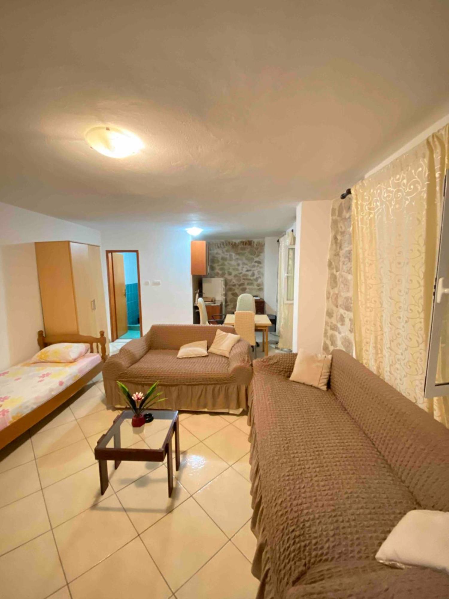 Pavle Apartmani Risan Exteriér fotografie